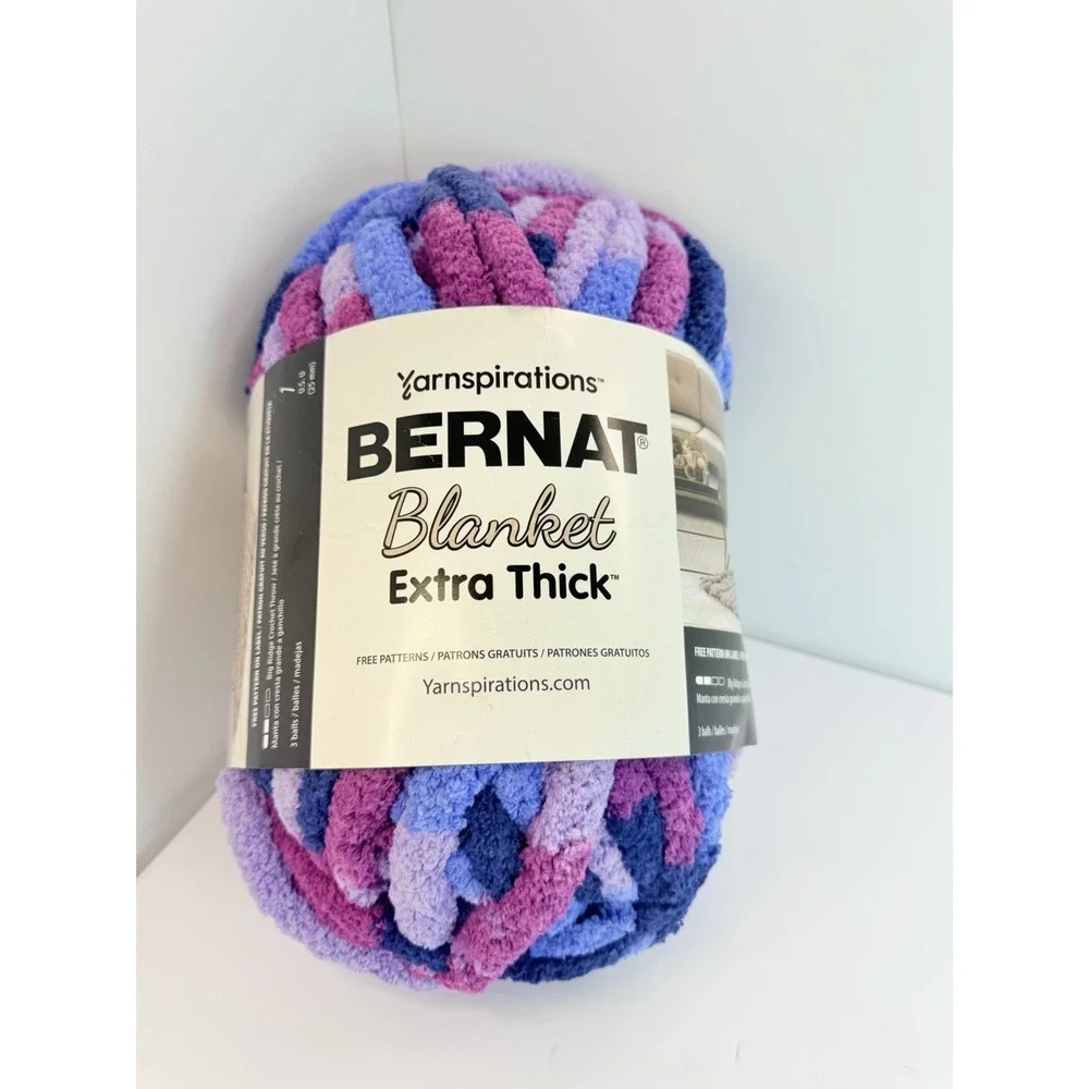 Bernat Big Blanket Yarnspirations Extra Thick Yarn 72 Yds 21.2oz Purple Rain